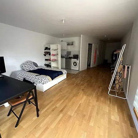 In Xx. Spacious, Natural Light *