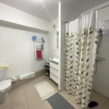Apartamento In Xx. Spacious, Natural Light
