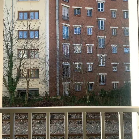 In Xx. Spacious, Natural Light Apartamento *